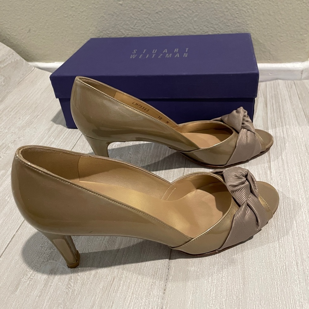 Stuart Weitzman Like New Heel! Size 10 But Fits M… - image 2